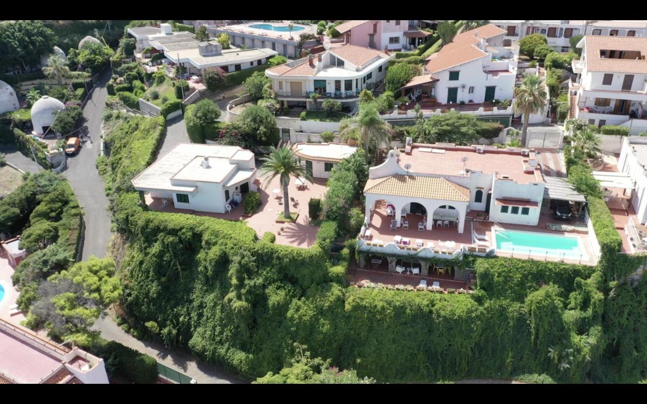 Villa Anna Agnone Bagni Eksteriør billede